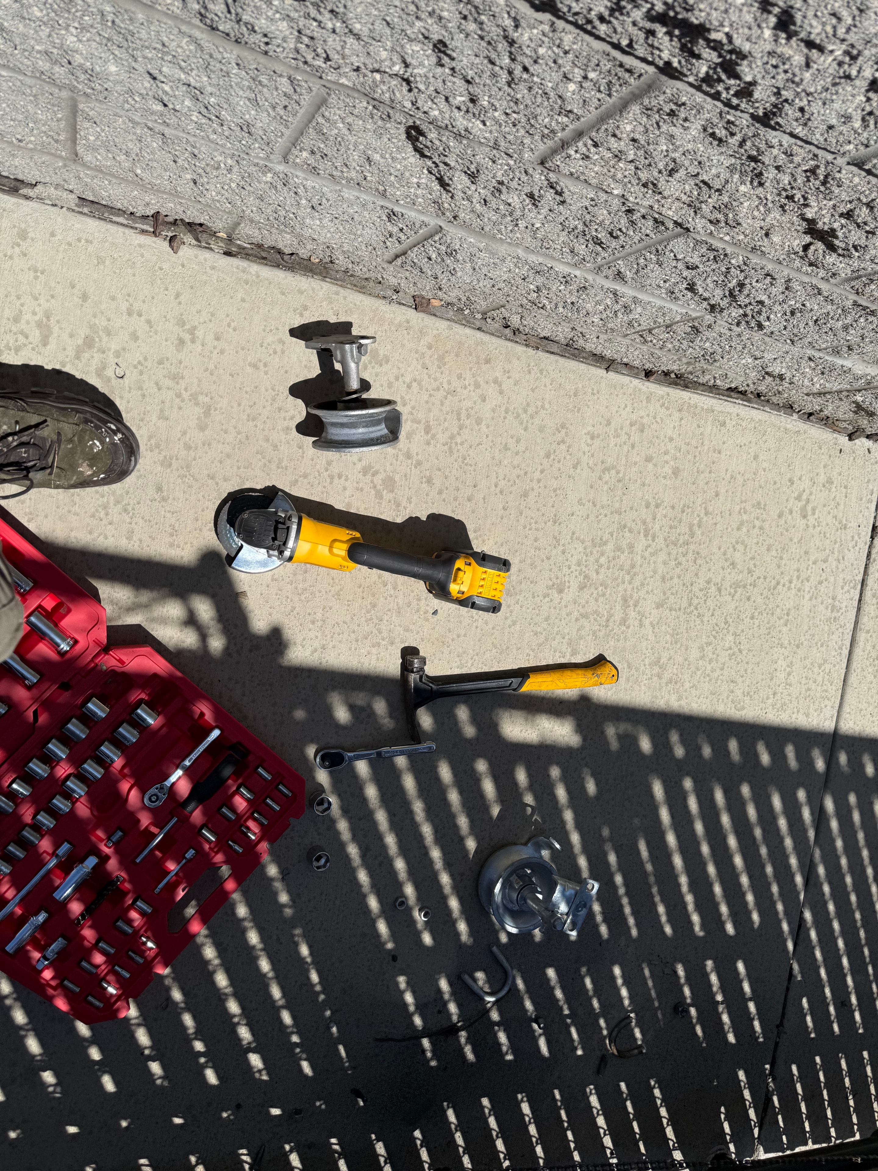 Fence Repair — Tools & Hardware
